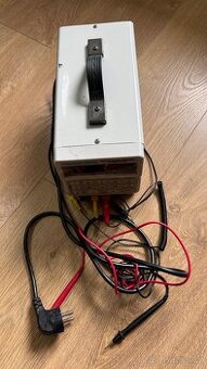 Yihua 3005D zdroj 30V/5A s funkcí měření RF - 1