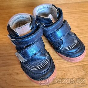 D.d.step kotníkové vel.25