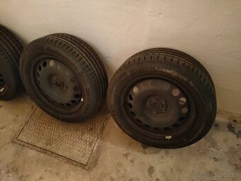 Pneu a kola na VW Golf IV