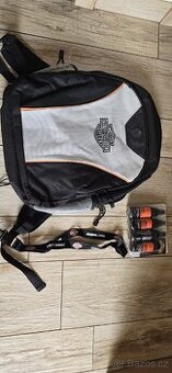 Harley Davidson batoh klíčenka a sada na čištění