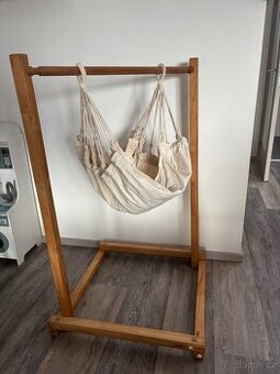 Houpací síť HAMAKA - závěsná postýlka pro miminko + stojan