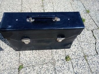 Pracovní kufr pro elektrikáře