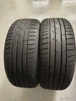 2ks 235/50/20 Hankook Ventus S1Evo3, DOT 2823, vz 7.2mm.