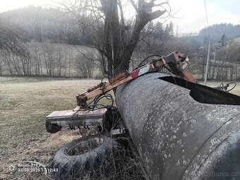 Příkopový mulčovač