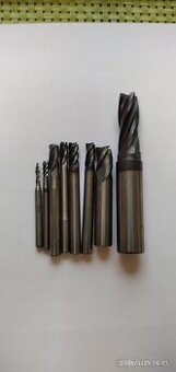 tvrdokové frézy