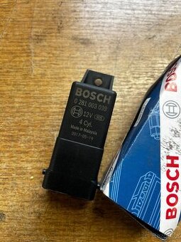 Relé žhavení Bosch 0 281 003 039