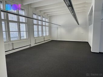 Pronájem kanceláře 165 m² Zubatého, Praha - Smíchov
