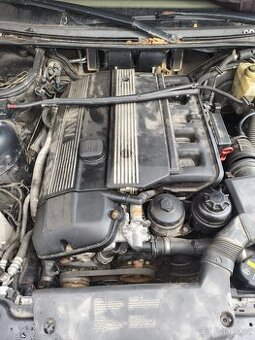 Motor m54b30