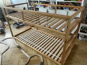 Dřevěná dětská postel IKEA KURA - 1