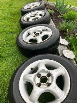 Prodám litá kola 156/70 R13