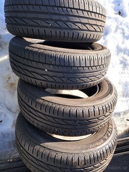 205/65 R15 Bridgestone