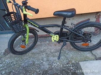 Dětské 16" kolo 500 4–6 let Dark Hero btwin