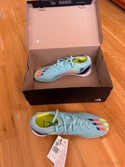 Prodám sálové tenisky Adidas