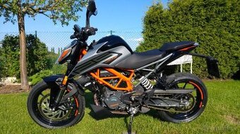 KTM 125 DUKE, rok 2021,naj.6800 km
