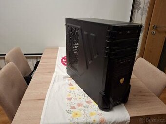 Domácí počítač Intel i5
