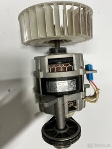 Motor sušičky LG EAU54170604 - 1