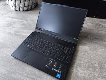 ASUS TUF Gaming i7 12700H + 4060, 24GB RAM