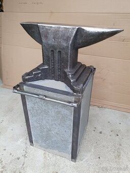 Kovadlina 70kg + podstavec