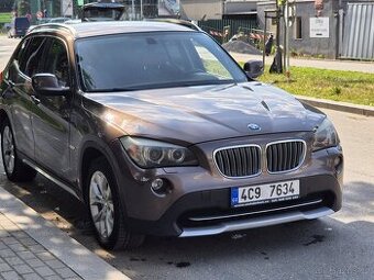 Bmw x1    2.3 nafta  4x4 automat