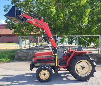 YANMAR FX235D s čelním nakladačem