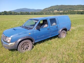 Nissan d22