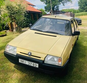 Škoda Favorit 135L, jeden majitel, 1990, krásné retro auto