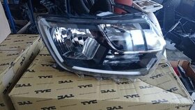 Přední světla Dacia Duster