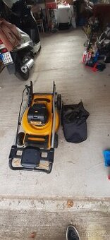 Dewalt DCMW564 sekacka na travu na nahradni dily