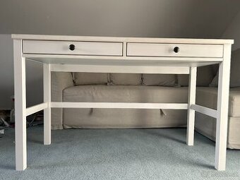 Toaletní stolek IKEA