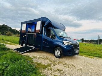 Přepravník na koně Renault ATM 5-místný / Automat