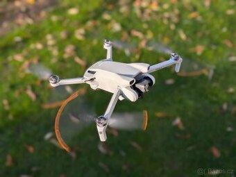 DJI Mini 3 Fly More Combo