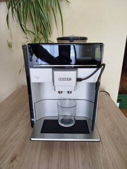 Automatický kávovar Siemens EQ6 Plus S300