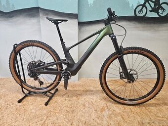 NOVÉ CELOODPRUŽENÉ KOLO SCOTT GENIUS 910 (NOVÝ) , vel. M