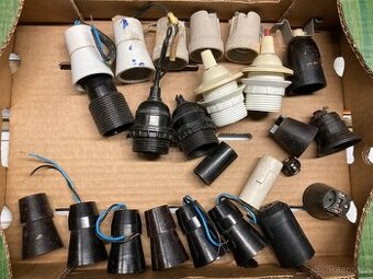 Objímky žárovek E27 a E14