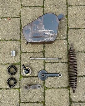 CZ 98 125 175 250 předválečná - díly