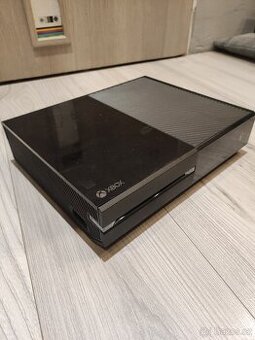 Xbox One 500gb čtěte popisek