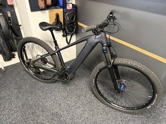 CUBE Reaction Hybrid PRO 600 vel.L 2025 486km M