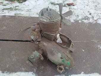 Motor Jawa 250 kývačka na díly levně