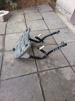 Yamaha XJ 600 Diversion Nosič Givi