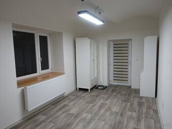 Prodej firemního areálu - bytové a nebytové prostory