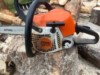 Motorová pila Stijl