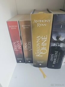 Anthony Ryan Stín Krkavce