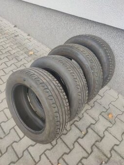 Letní pneu 215/60 R17 Sebring