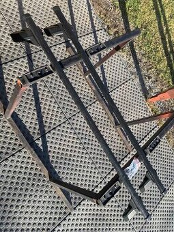 Příčníky Thule Citroen Berlingo