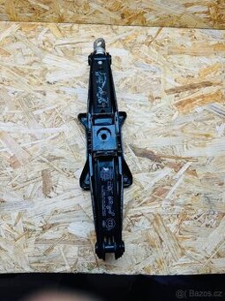 Hever 1600kg na dodávku Ford originál