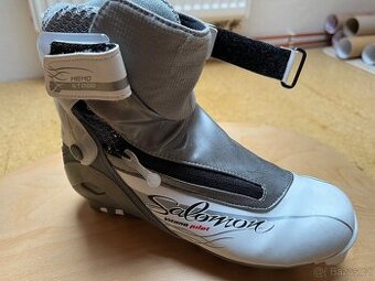 Dámské boty Salomon Vitane pilot