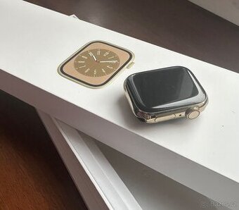 Apple Watch 8 GPS+ Cellular