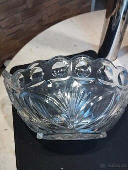 skleněná miska