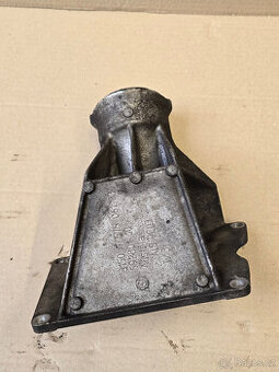 BMW držák a ložisko poloosy F10, F11 etc, 31507575060