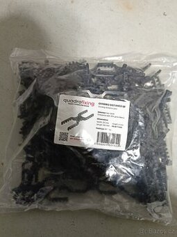 Distanční podložky quadrofixing